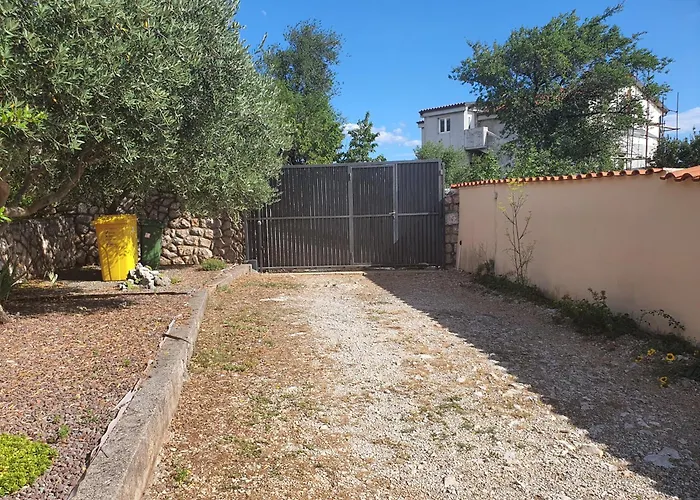 Tena דירה קראליביצה